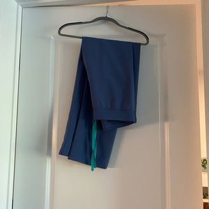 Blue Figs Scrub set small